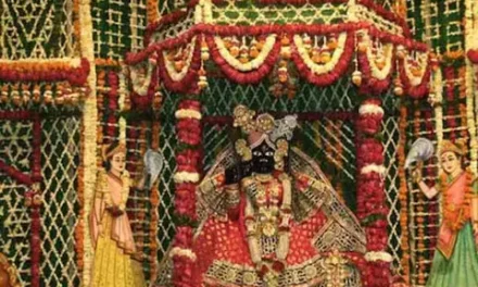 Banke Bihari Temple: Aarti Times and How to Participate